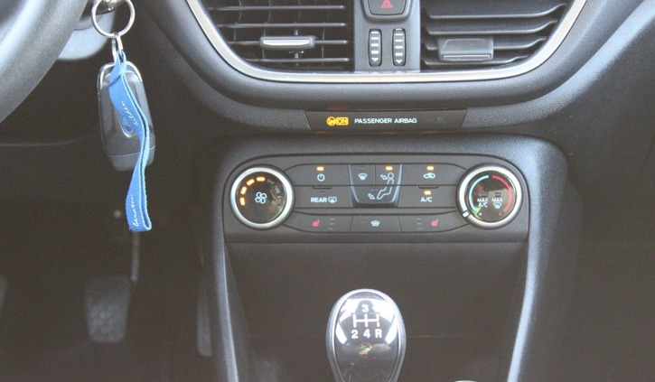 Ford Fiesta cena 34900 przebieg: 33250, rok produkcji 2019 z Kamień Pomorski małe 562